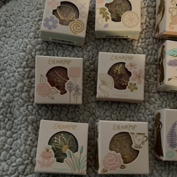 ColorPop Disney Princess Eyeshadow 12 pieces New - Picture 2 of 4
